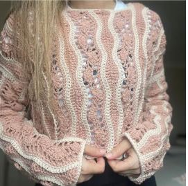 Giselle Crochet Top Pattern – Wavy Lace Stitch Sweater